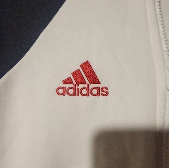 adidas 2020-21 MANCHESTER UNITED ICONS TOP (FR3852) Size Small - Picture 2 of 8